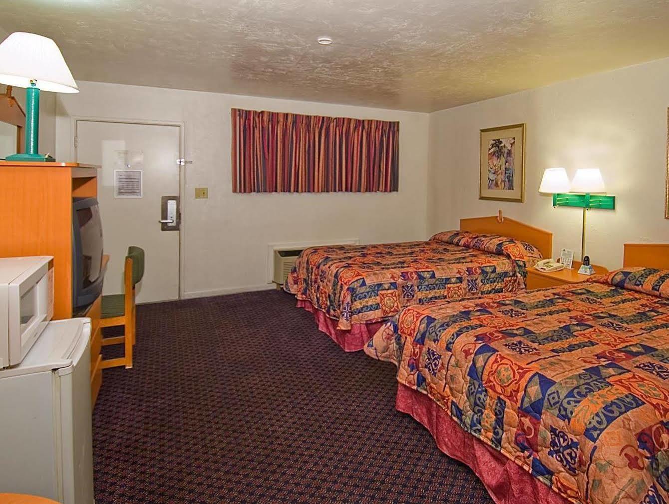 America'S Best Value Inn - Ґейнсвілл Екстер'єр фото